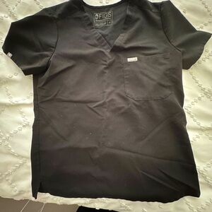 Figs size S, black scrub top, pocket in front